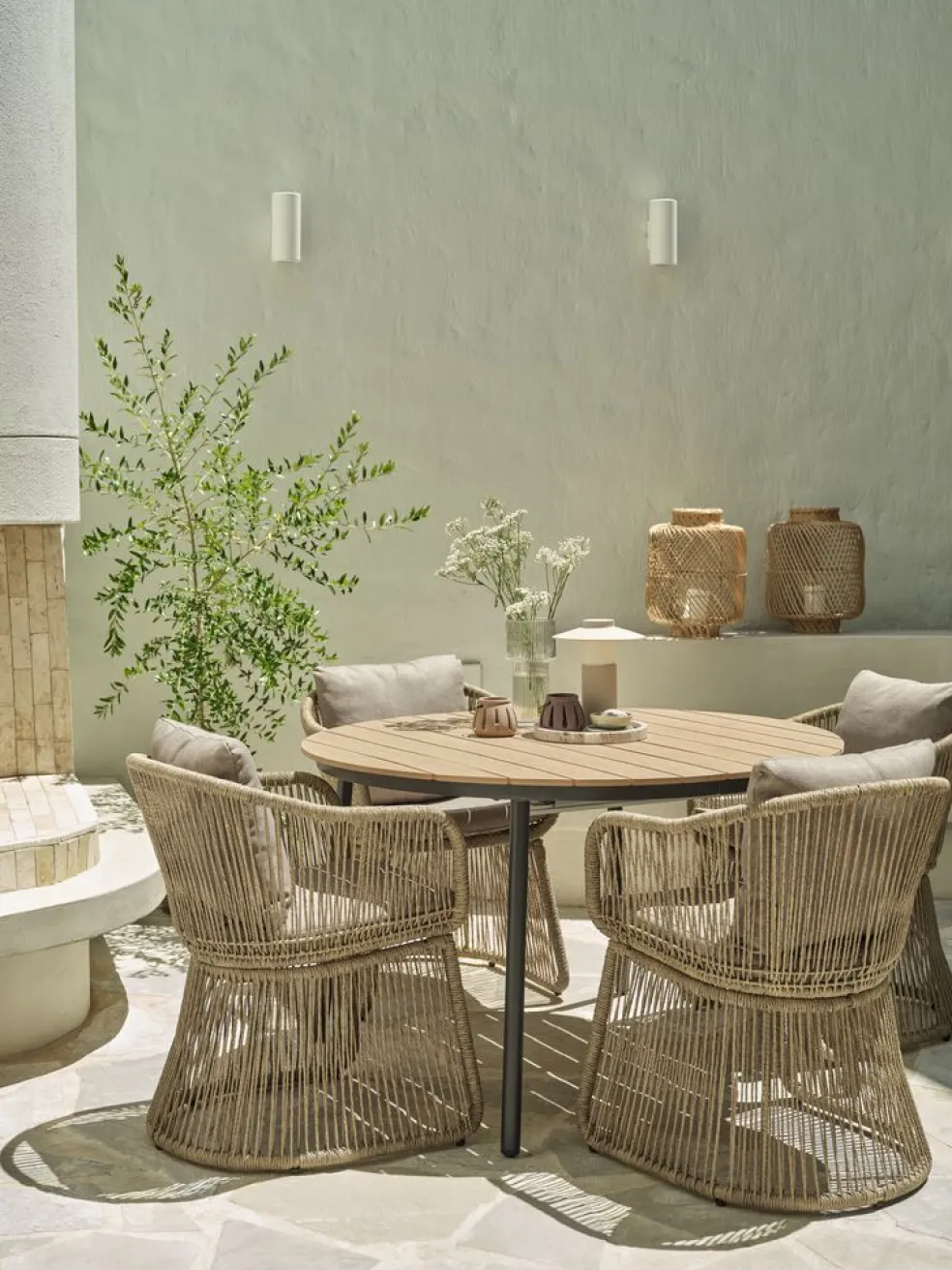 AKTIVENTable de jardin AKTIVEN Ø118xL118/168 naturel