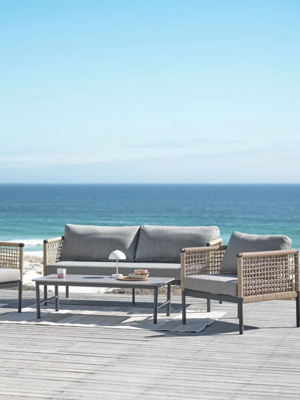 BAMLEEnsemble lounge BAMLE 4,5 personnes séchage rapide gris