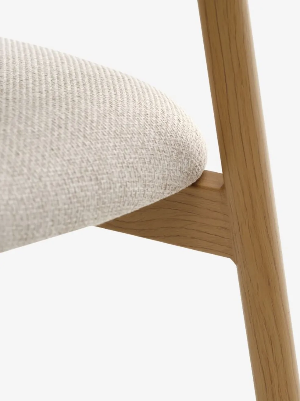 EJSINGChaise EJSING tissu beige/coloris chêne naturel