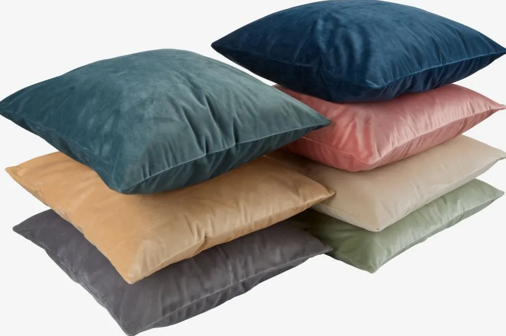 ERTEVIKKEHousse de coussin ERTEVIKKE 50x50 gris foncé