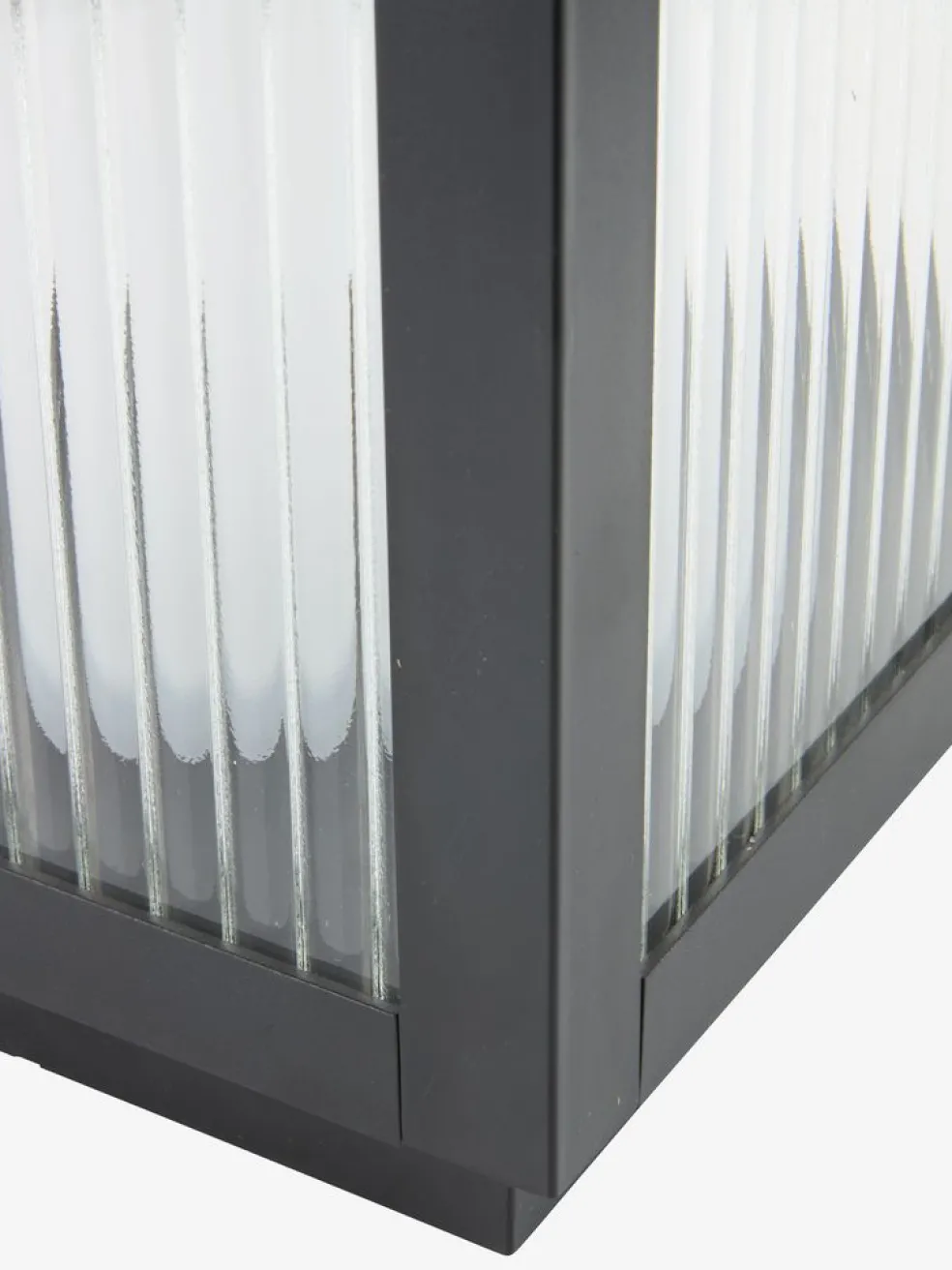GULDSMEDLanterne GULDSMED l22xL22xH48cm a/LED noir