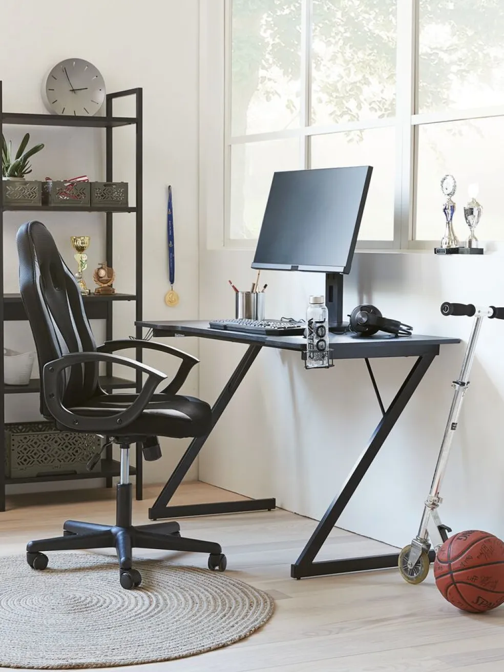 HALSTEDBureau gaming HALSTED 60x120 a/porte-gobelet+écouteurs noir