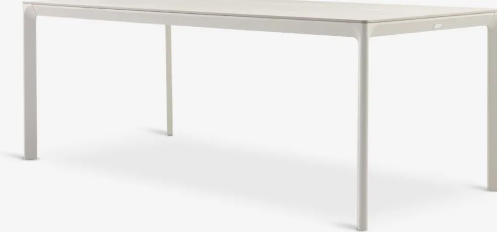 KUMLA + INGSTRUPKUMLA L200 table + 4 INGSTRUP chaises beige