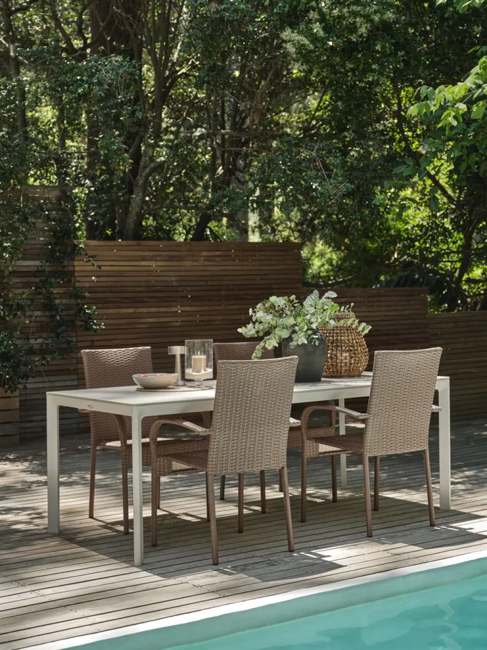 KUMLATable de jardin KUMLA l95xL200 beige