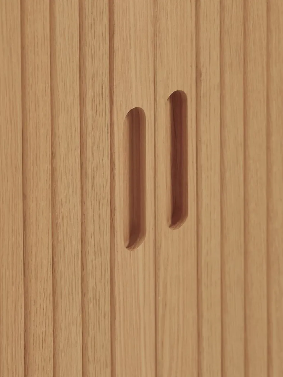 LYNGVIGArmoire LYNGVIG 90 cm 2 portes tambours chêne naturel