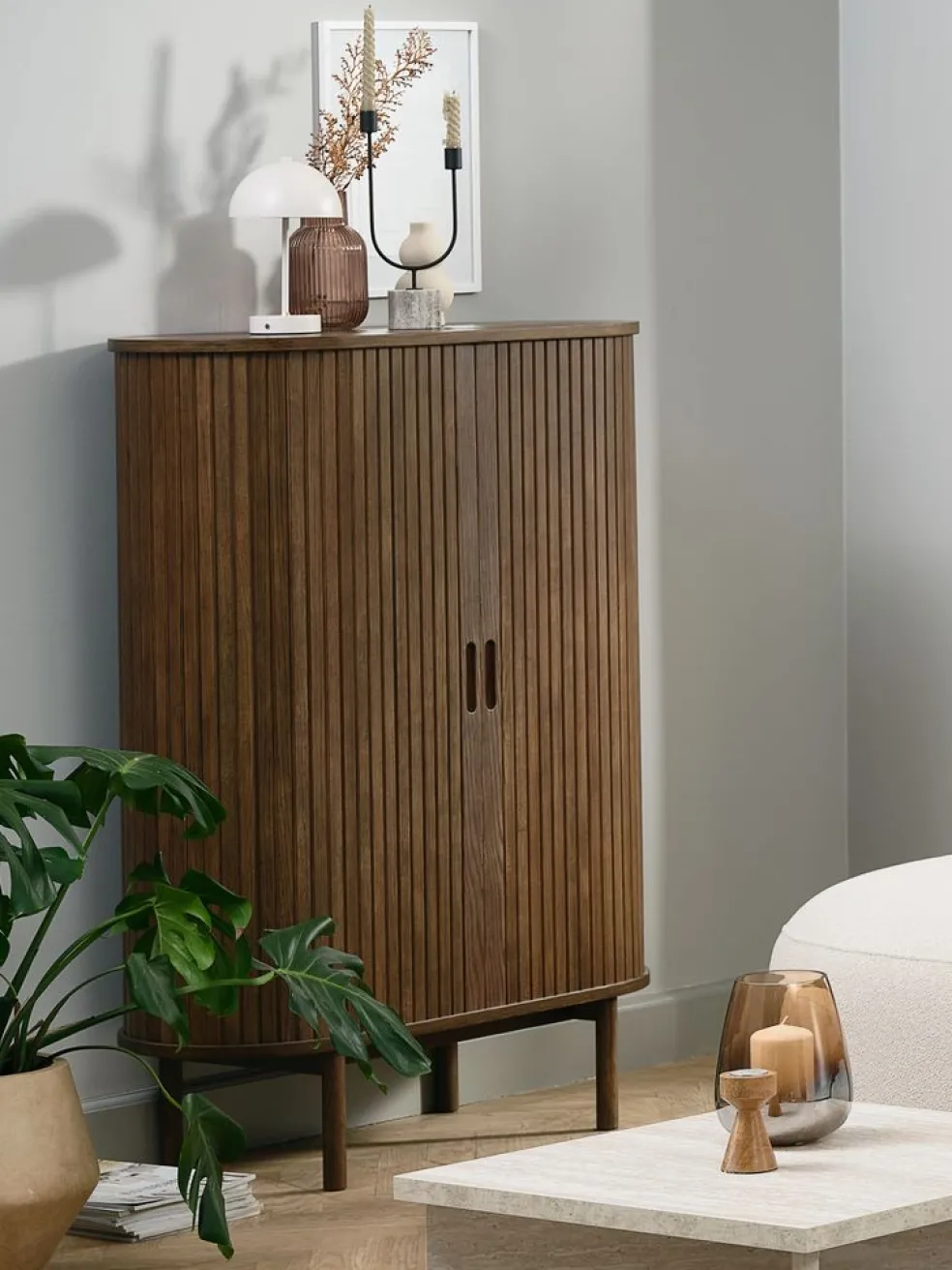 LYNGVIGArmoire LYNGVIG 90 cm 2 portes tambours chêne foncé