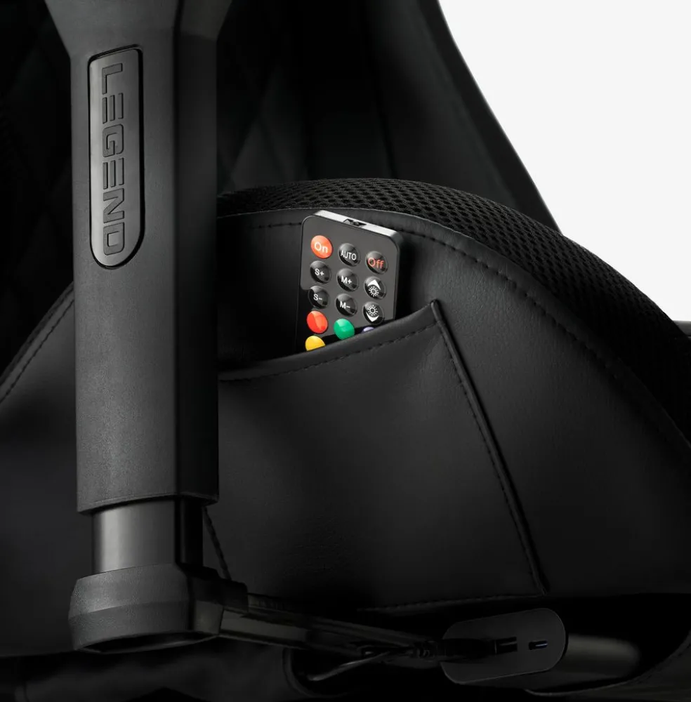 RANUMChaise gaming RANUM a/LED noir/noir