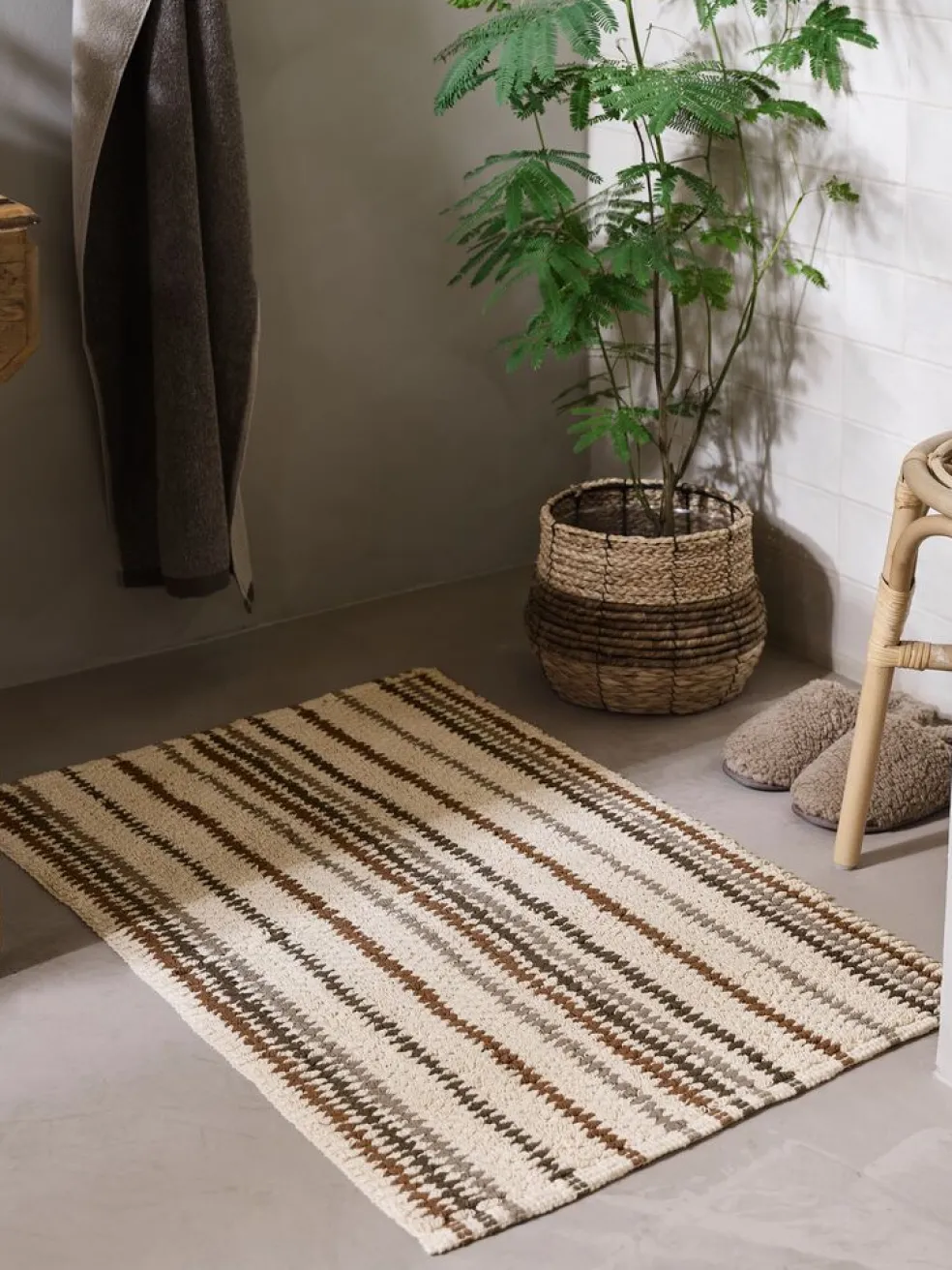 SUNDBORNPlusTapis de bain SUNDBORN 60x90 rayures