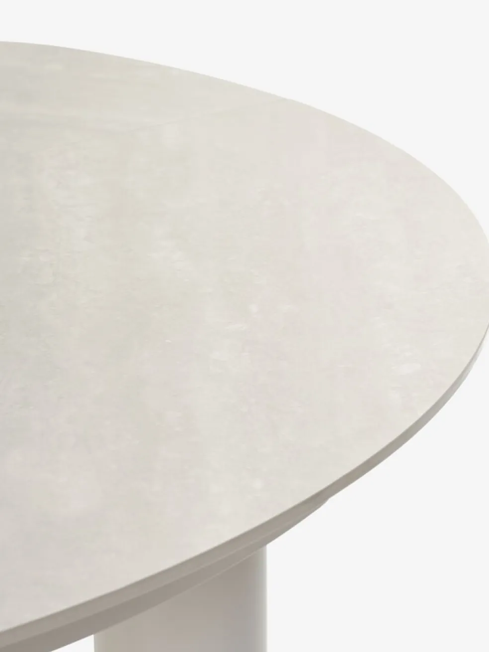 SURNADAL + MIDDAGSBERGETSURNADAL Ø150 table beige + 4 MIDDAGSBERGET chaises